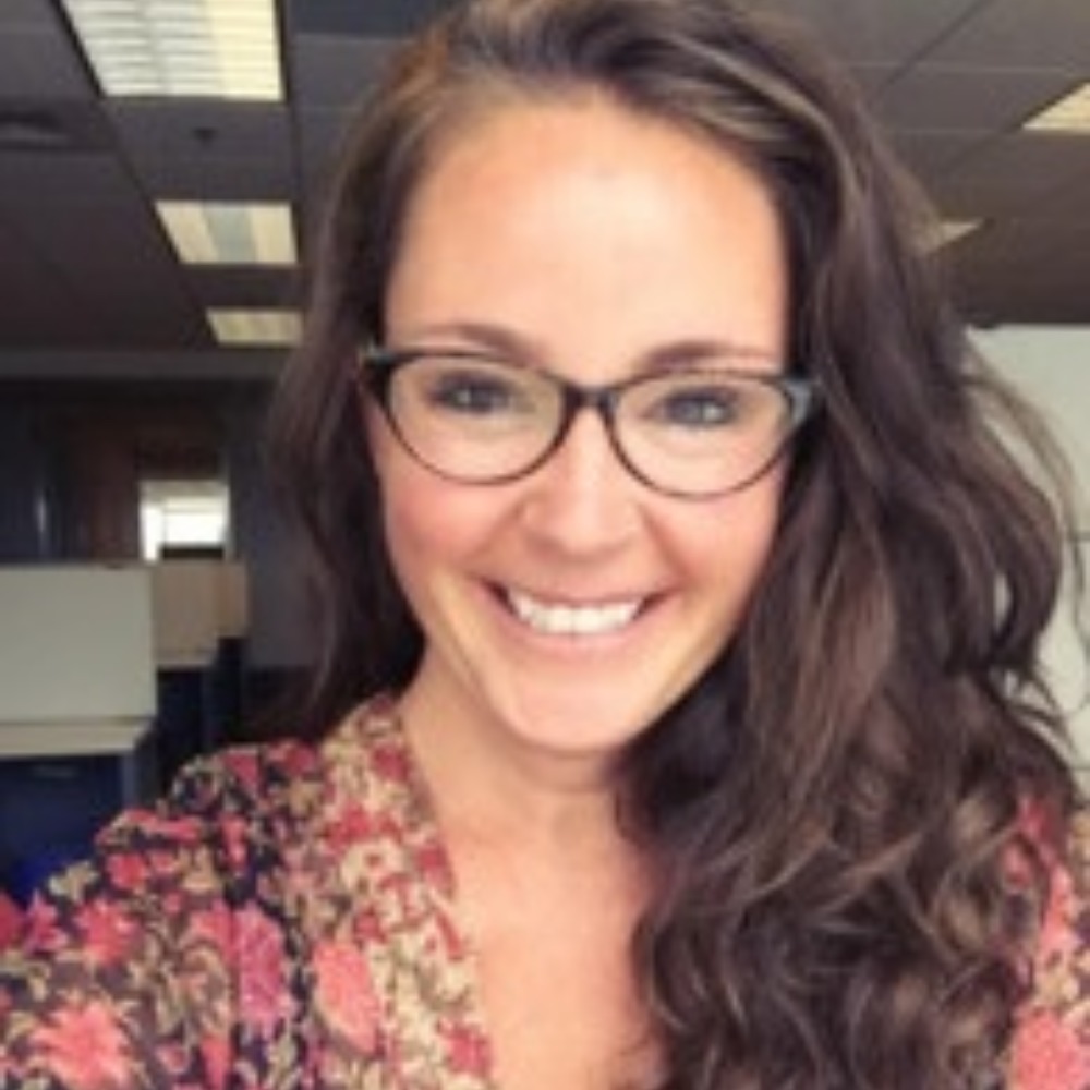 Meet your Posher, Lauren